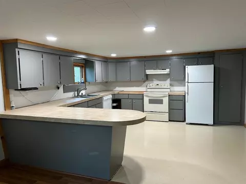 Kitchen - 1401 Chappel Dm, Gladwin, MI 48624 photo 3 of 3