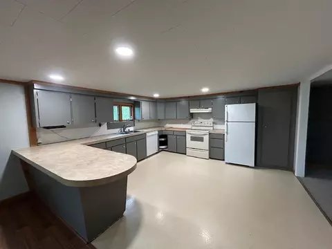Kitchen - 1401 Chappel Dm, Gladwin, MI 48624 photo 1 of 3