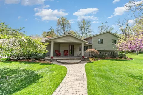 799 W W Riv, Auburn, MI 48611
