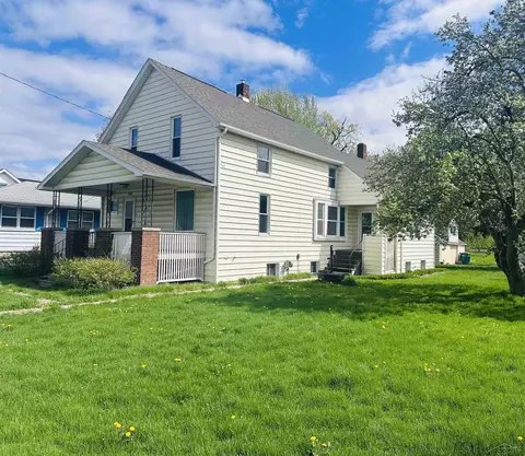2028 Kosciuszko, Bay City, MI 48708