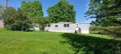 3533 Glenn Hl, Manitou Beach, MI 49253