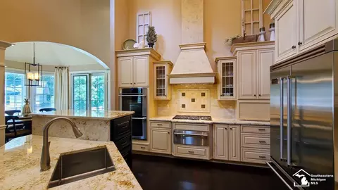 Kitchen - 1062 Abbey, Monroe, MI 48161 photo 1 of 8