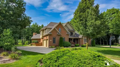 Exterior - 1062 Abbey, Monroe, MI 48161 photo 2 of 7