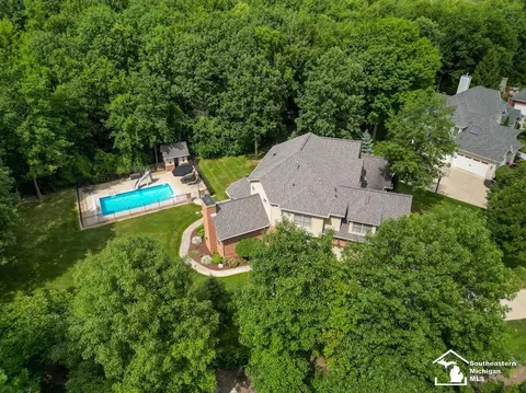 View/Area - 1062 Abbey, Monroe, MI 48161 photo 2 of 10