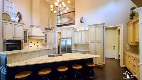 Kitchen - 1062 Abbey, Monroe, MI 48161 photo 2 of 8