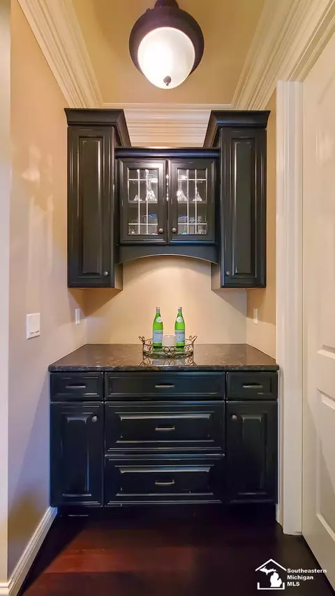 Kitchen - 1062 Abbey, Monroe, MI 48161 photo 7 of 8