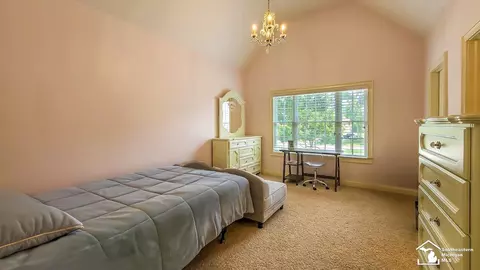 Bedroom - 1062 Abbey, Monroe, MI 48161 photo 2 of 5