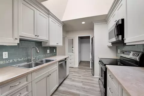 50178 Decook, Macomb, MI 48044 photo 8