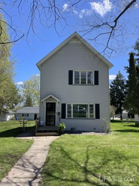 121 Iron, Crystal Falls, MI 49920