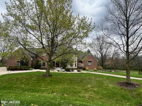 4463 Timber Rdg, Bruce, MI 48065 photo 18