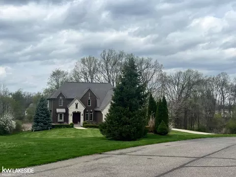 4463 Timber Rdg, Bruce, MI 48065 photo 15