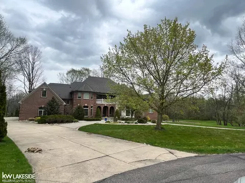 4463 Timber Rdg, Bruce, MI 48065 photo 17