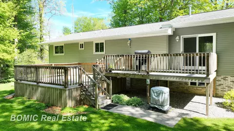 Exterior - 4840 Nancy, Vassar, MI 48768 photo 4 of 12
