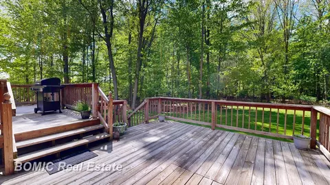 Exterior - 4840 Nancy, Vassar, MI 48768 photo 5 of 12