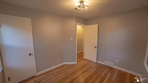 22130 Boulder, Eastpointe, MI 48021 photo 9