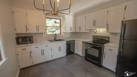 22130 Boulder, Eastpointe, MI 48021 photo 5