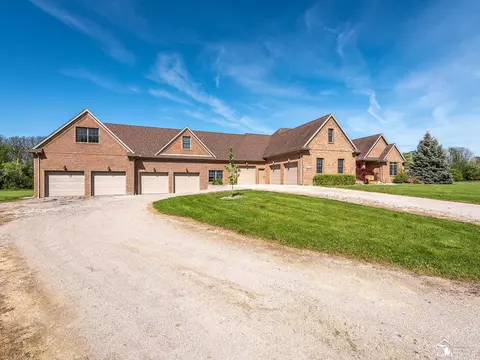 9824 Head O Lk, Ottawa Lake, MI 49267