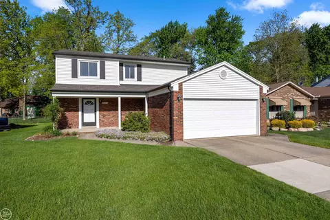 41875 Stratton, Clinton Township, MI 48038