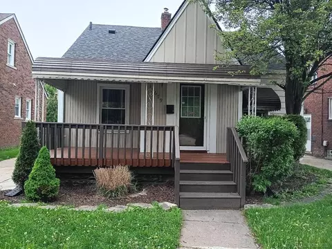 15679 Ash, Eastpointe, MI 48021