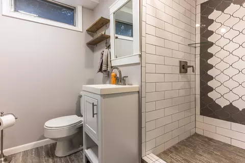 Bath - 361 S M-18, Gladwin, MI 48624 photo 1 of 6