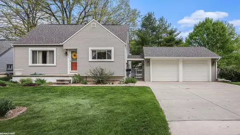 1655 New Hampshire, Marysville, MI 48040