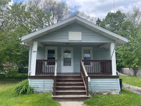2013 N Oakley, Saginaw, MI 48602