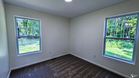 Bedroom - 7710 Exeter, Monroe, MI 48162 photo 4 of 6