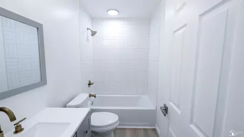 Bath - 7710 Exeter, Monroe, MI 48162 photo 1 of 2