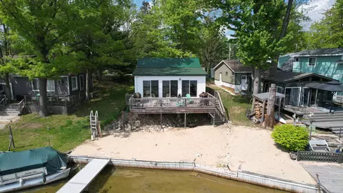 161 Hilda, Farwell, MI 48622