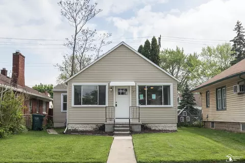 557 White, Lincoln Park, MI 48146