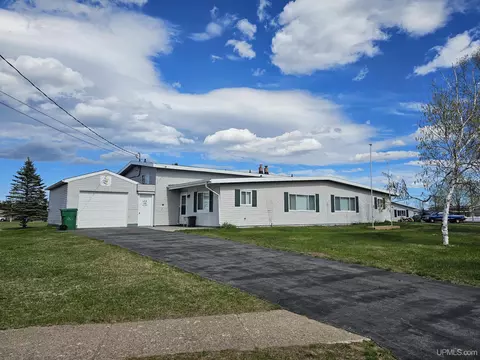 628 Valkyrie, Gwinn, MI 49841