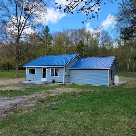 3280 N Harrison, Harrison, MI 48625
