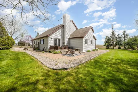 162 E Linwood, Linwood, MI 48634