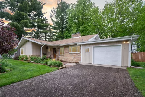 106 Barbour, Coleman, MI 48618