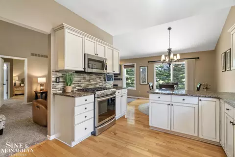 Kitchen - 52640 Sable, Macomb, MI 48042 photo 1 of 5