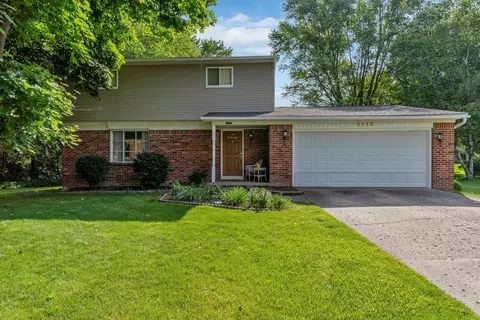 5036 Potawatami Trl, Flushing, MI 48433