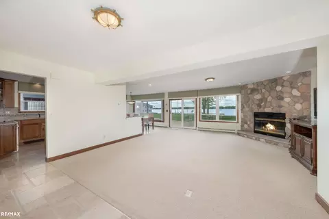 Living - 1416 Saint Clair Riv, Algonac, MI 48001 photo 2 of 4
