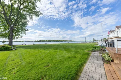 Exterior - 1416 Saint Clair Riv, Algonac, MI 48001 photo 5 of 13