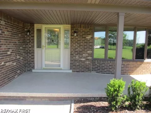 22255 Pratt, Armada, MI 48005 photo 18