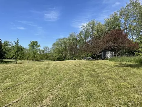 1000 E Blk E Munger, Tecumseh, MI 49286