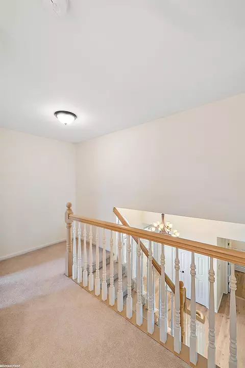 20545 Breezeway Dr, Macomb, MI 48044 photo 32