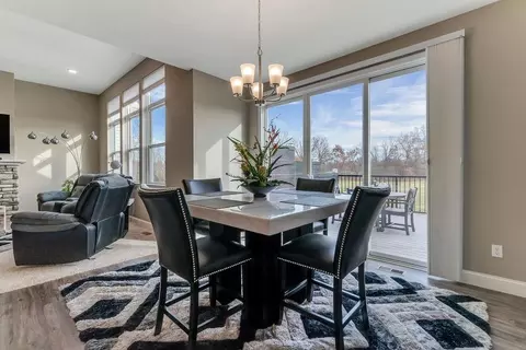 Dining - 4379 Stepping Stone, Fenton, MI 48430 photo 3 of 4