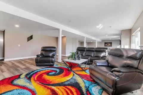 Living - 4379 Stepping Stone, Fenton, MI 48430 photo 5 of 5