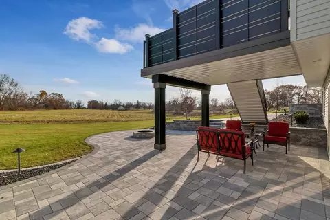 Exterior - 4379 Stepping Stone, Fenton, MI 48430 photo 10 of 13