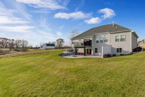 Exterior - 4379 Stepping Stone, Fenton, MI 48430 photo 8 of 13