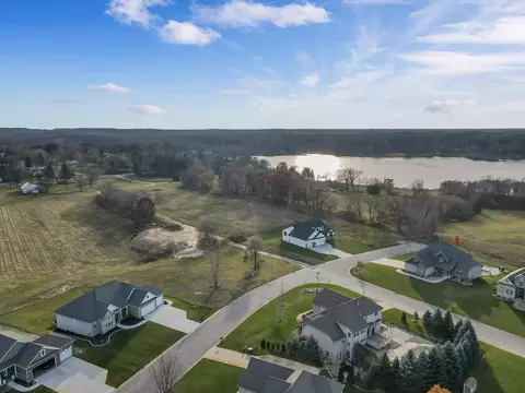 View/Area - 4379 Stepping Stone, Fenton, MI 48430 photo 4 of 4