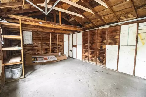 902 E Atherton, Flint, MI 48507 photo 28