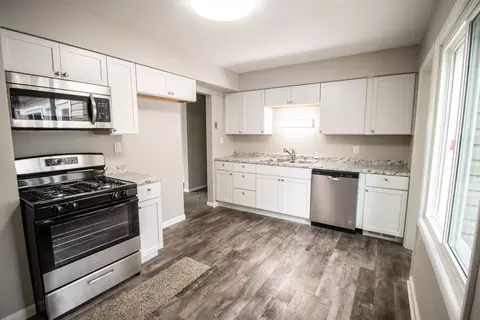 902 E Atherton, Flint, MI 48507 photo 3