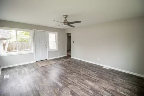 902 E Atherton, Flint, MI 48507 photo 7