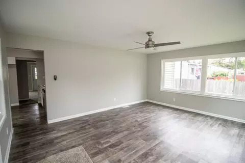 902 E Atherton, Flint, MI 48507 photo 6